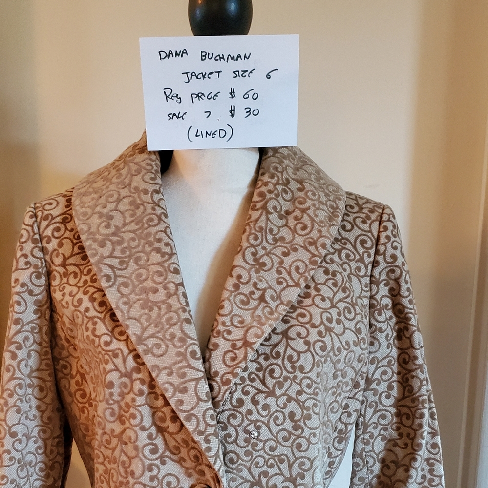 Jacket - Picture 1 of 4